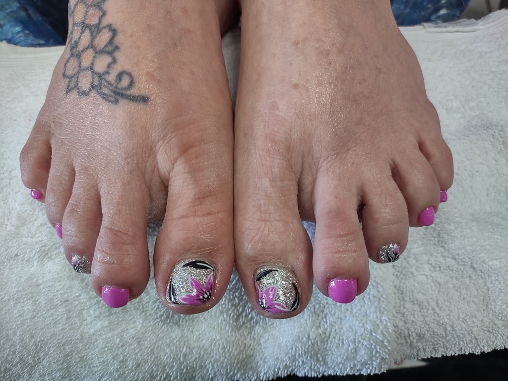 Bella Nails and Spa 65301