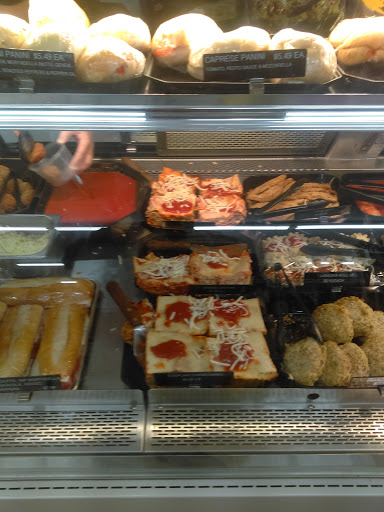 Italian Grocery Store «DeVitis Fine Italian Foods», reviews and photos, 560 E Tallmadge Ave, Akron, OH 44310, USA