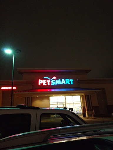 Pet Supply Store «PetSmart», reviews and photos, 5001 Sergeant Rd, Sioux City, IA 51106, USA