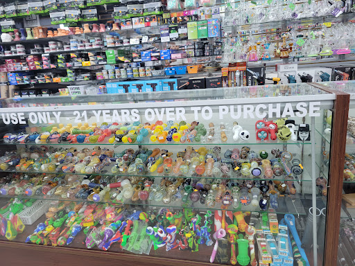 Tobacco Shop «SuperNova Smoke & Vape Shop», reviews and photos, 8400 Marbach Rd, San Antonio, TX 78227, USA