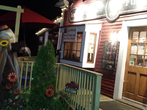 Ice Cream Shop «The Mill Fudge Factory», reviews and photos, 2 Central St, Bristol, NH 03222, USA