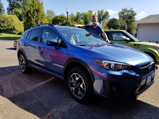Car Dealer «Gresham Subaru», reviews and photos, 1925 E Powell Blvd, Gresham, OR 97080, USA