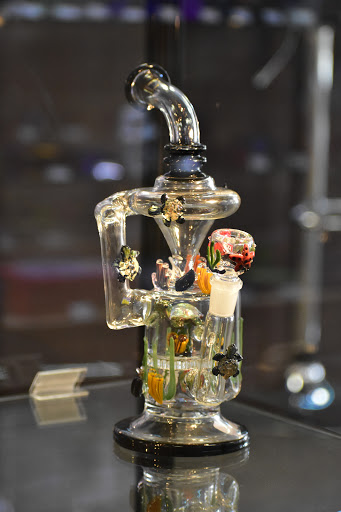 Vaporizer Store «Smoke Spot Smoke Shop», reviews and photos, 24424 Hawthorne Blvd, Torrance, CA 90505, USA