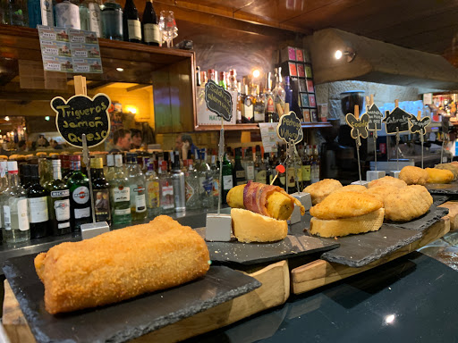 Información y opiniones sobre Bar Las Nieves de Jaca