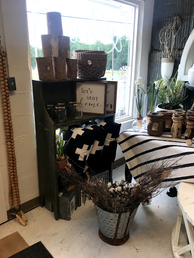 Home Goods Store «Linen & Rust», reviews and photos, 4812 Murfreesboro Rd e, Arrington, TN 37014, USA