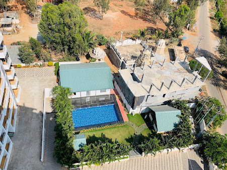 Google Maps image 14