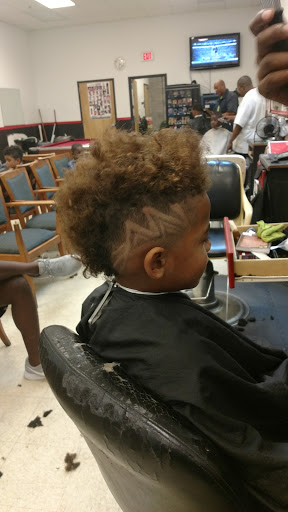 Barber Shop «Q Cuts Barber Shop», reviews and photos, 550 S Church St # 2, Spartanburg, SC 29306, USA