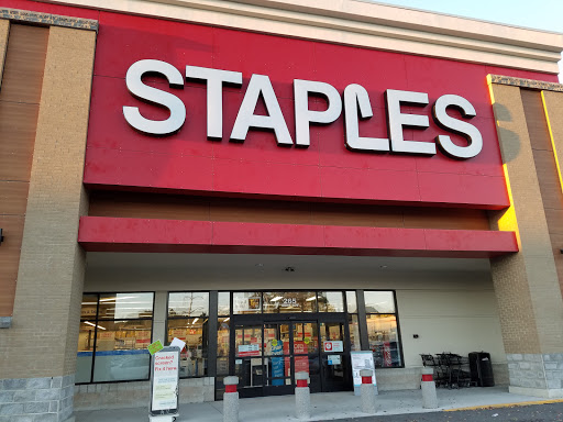 Office Supply Store «Staples», reviews and photos, 265 Eastchester Dr #109, High Point, NC 27262, USA