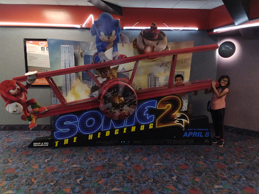 Movie Theater «Regal Cinemas Belltower 20», reviews and photos, 13499 Bell Tower Dr, Fort Myers, FL 33907, USA