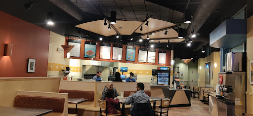 Mexican Restaurant «QDOBA Mexican Eats», reviews and photos, 2202 Main St, Carol Stream, IL 60188, USA