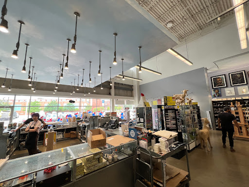Art Supply Store «Blick Art Materials», reviews and photos, 1574 N Kingsbury St, Chicago, IL 60622, USA