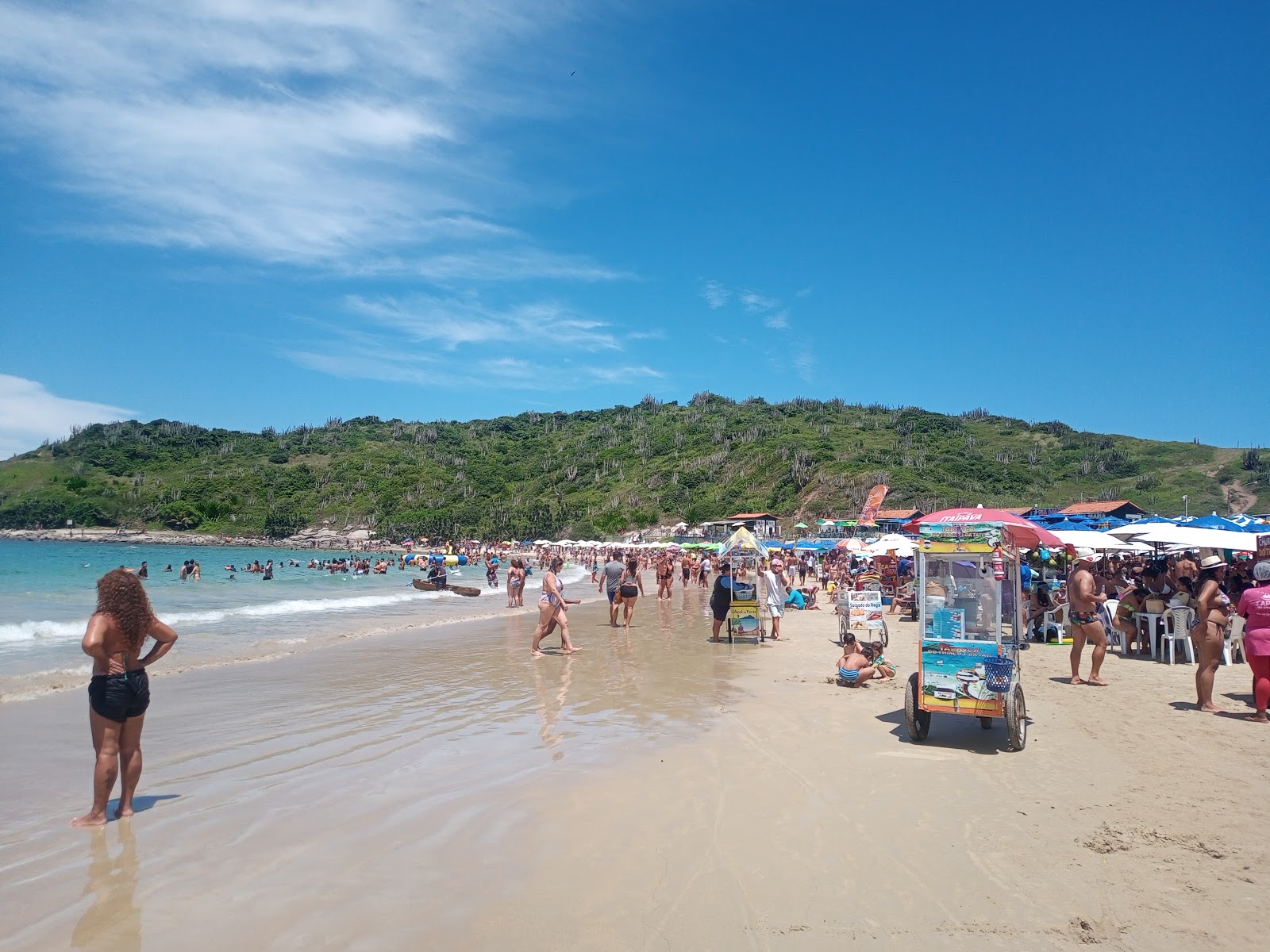 Foto de Praia das Conchas com alto nível de limpeza