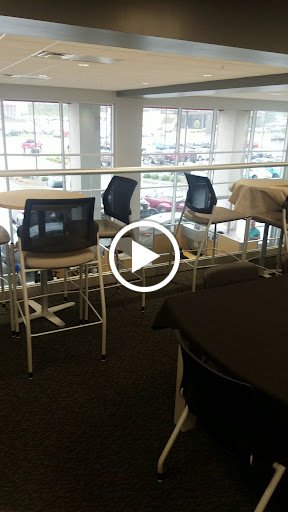 Toyota Dealer «Swope Toyota», reviews and photos, 1085 N Dixie Hwy, Elizabethtown, KY 42701, USA