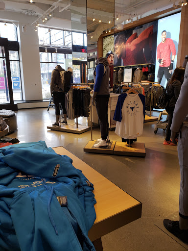 Clothing Store «Under Armour Brand House», reviews and photos, 1201 Woodward Ave, Detroit, MI 48226, USA