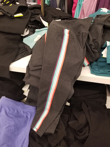 Clothing Store «Old Navy», reviews and photos, 2001 South Rd, Poughkeepsie, NY 12601, USA