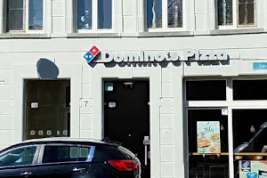 Domino's image