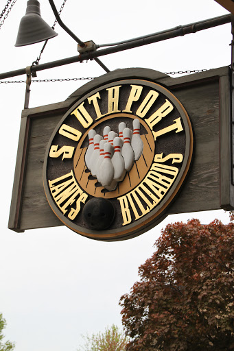 Bowling Alley «Southport Lanes & Billiards», reviews and photos, 3325 N Southport Ave, Chicago, IL 60657, USA