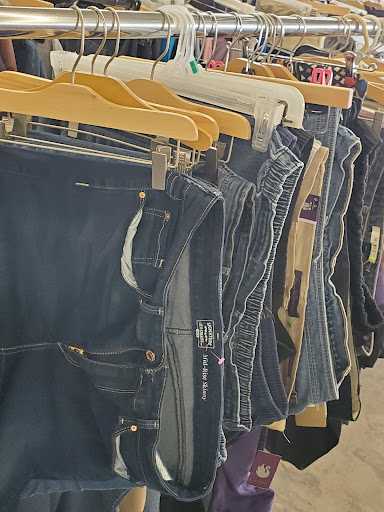 Thrift Store «Stone Soup Thrift Shop», reviews and photos, 950 3rd St # 120, St Paul Park, MN 55071, USA