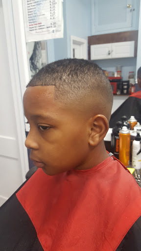 Liquor Store «Maple & Main Liquors», reviews and photos, 116 Main St #1, East Hartford, CT 06118, USA