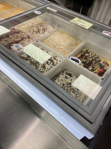 Ice Cream Shop «La Michoacana», reviews and photos, 559 N McLean Blvd, Elgin, IL 60123, USA