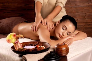 Liah`s Thai Massage image