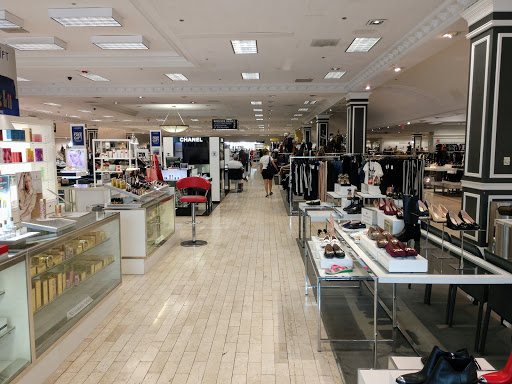Department Store «Lord & Taylor», reviews and photos, 760 Boylston St, Boston, MA 02199, USA