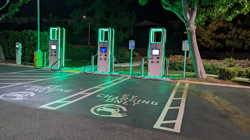 Shopping Mall «Country Hills Shopping Center», reviews and photos, 2905 Rolling Hills Rd, Torrance, CA 90505, USA