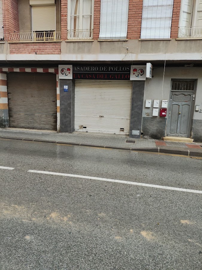 Asadero de Pollos La casa del gallo