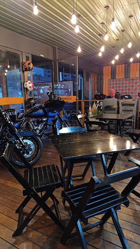 Logo da empresa - RIDERS ON THE BAR