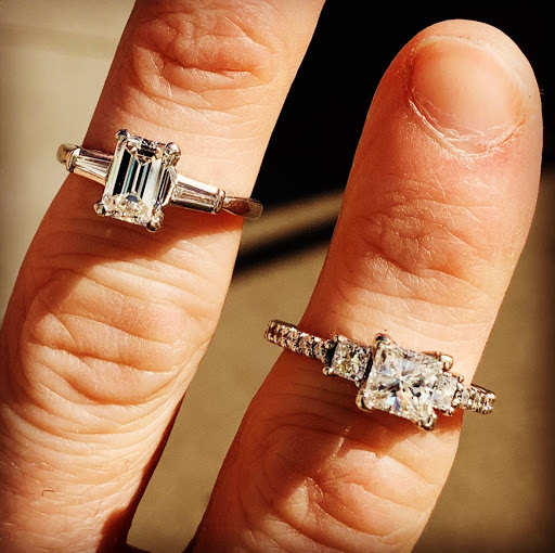 Pawn Shop «Platinum Pawn & Loan», reviews and photos, 292 Main St, Saco, ME 04072, USA