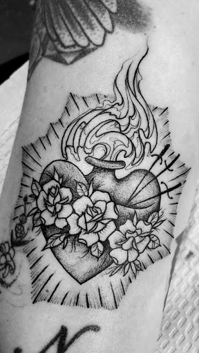 Tattoo Shop «BREW CITY TATTOO», reviews and photos, 4637 S 108th St, Milwaukee, WI 53228, USA