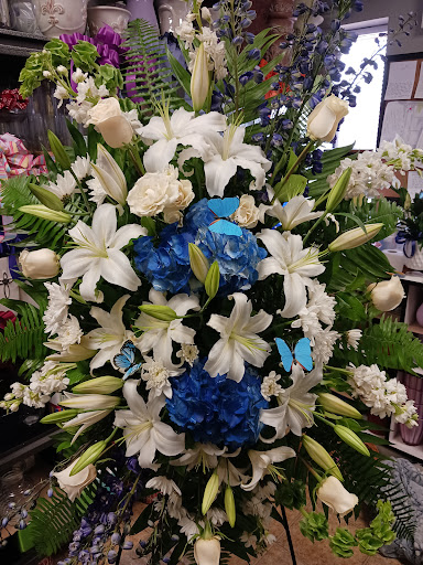 Florist «Treasures To Adore», reviews and photos, 1313 Carolyn Ct, Humble, TX 77338, USA