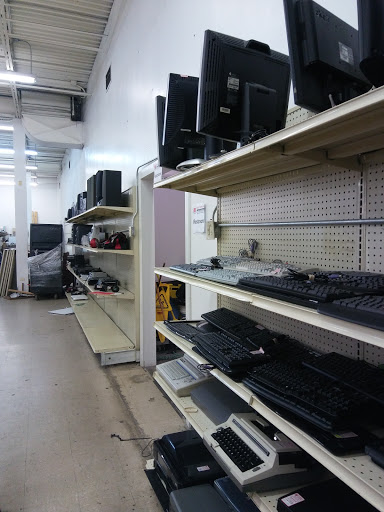 Thrift Store «The Salvation Army Family Store & Donation Center», reviews and photos, 8732 S Cicero Ave, Oak Lawn, IL 60453, USA