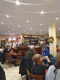 Atmosphère du Restaurant français Café l'Univers à Boulogne-sur-Mer - n°2