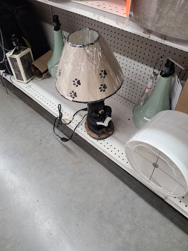 Discount Store «Wheeler Dealer», reviews and photos, 1750 Mt Jefferson Ave, Woodburn, OR 97071, USA