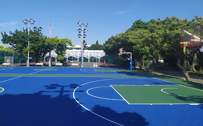 新生公園籃球場
