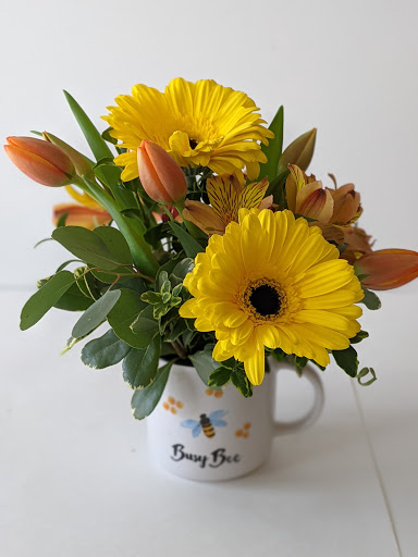 Florist «Monroe Floral», reviews and photos, 113 W McDougall St, Monroe, WA 98272, USA