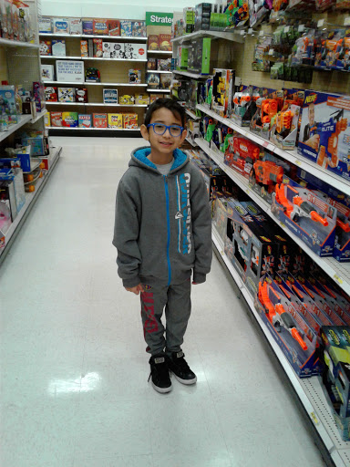 Department Store «Target», reviews and photos, 1800 W Empire Ave, Burbank, CA 91504, USA