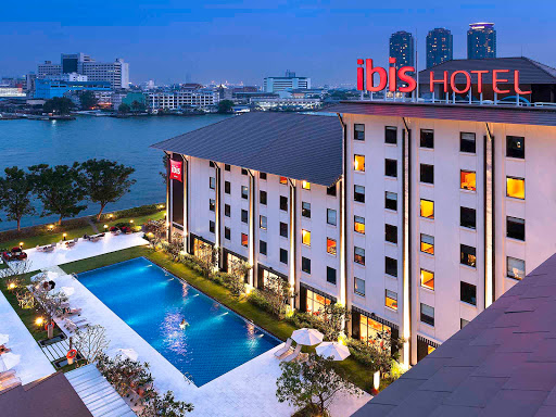 ibis Bangkok Riverside