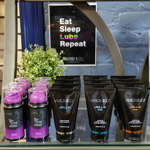 Gift Shop «Fantasy Gifts», reviews and photos, 375 E 7th St, St Paul, MN 55101, USA