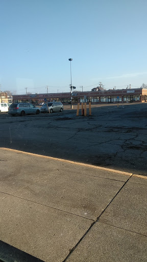 Donut Shop «Detroit Donut», reviews and photos, 9101 Joseph Campau Ave, Hamtramck, MI 48212, USA