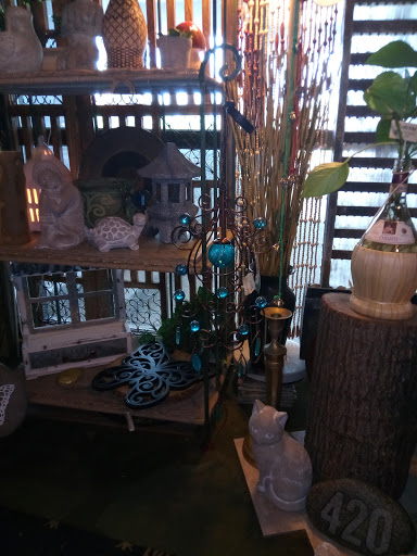 Shopping Mall «Old Town Shopping Center», reviews and photos, 2528 S Campbell Ave, Springfield, MO 65807, USA