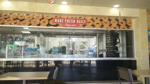 Bakery «Krispy Kreme Doughnuts», reviews and photos, 12586 Research Blvd, Austin, TX 78759, USA