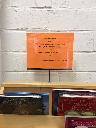 Thrift Store «Fort Lewis Thrift Shop», reviews and photos, 2070 Pendleton Ave, Lewis Mcchord, WA 98433, USA