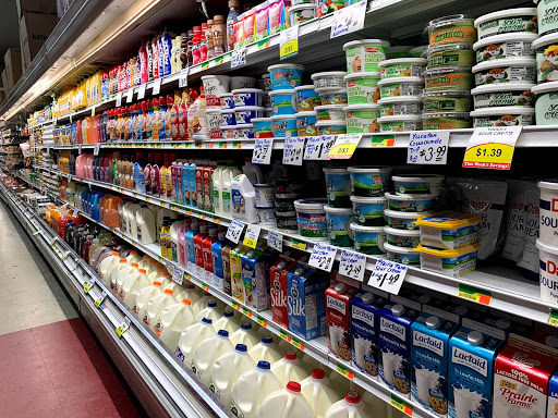 Grocery Store «Broadway Food Center», reviews and photos, 1503 Broadway St, Toledo, OH 43609, USA