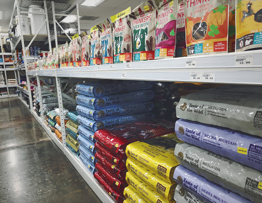 Pet Supply Store «Lemos Feed & Pet Supply», reviews and photos, 2085 10th St, Los Osos, CA 93402, USA