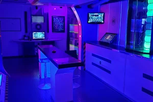 Escape2Win Escape Rooms Virginia Beach image