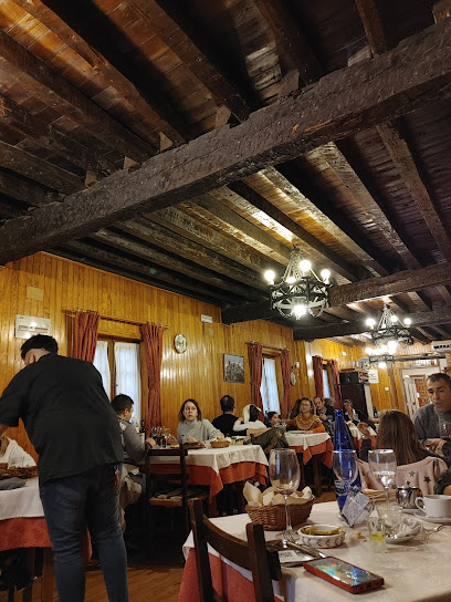 Restaurante Casa Marcelino - C. Mayor, 42300 El Burgo de Osma, Soria, Spain