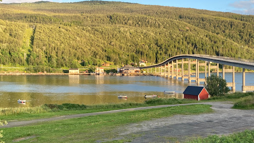 Arctic Centre Resort