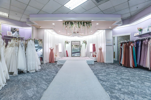 Bridal Shop «Wedding Belles Bridal Boutique», reviews and photos, 1030 S Gilbert Rd #102, Gilbert, AZ 85296, USA